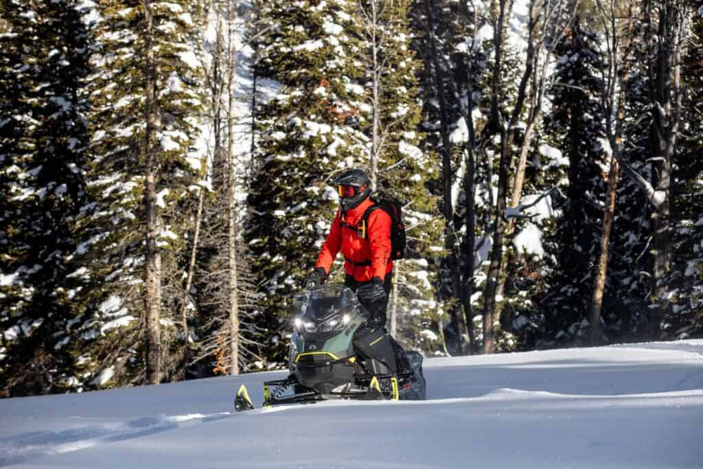 SKI-DOO BACKCOUNTRY X 850 – EN STABIL CROSSOVER