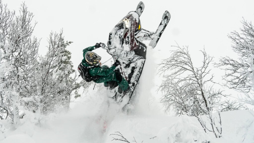 SLUTRAPPORT – LÅNGTEST LYNX SHREDDER DS 850 E-TEC TURBO R 