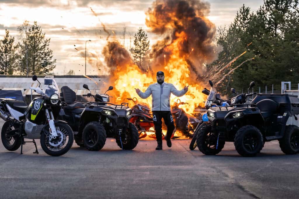 SLEDTRAX VÄXLAR OM – EN SOMMAR FYLLD AV POWERSPORTS!